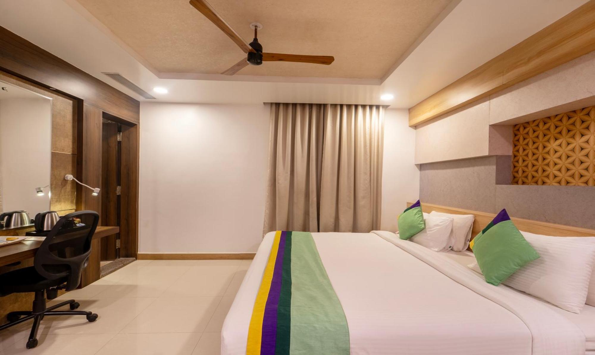 Treebo Golden Swan Pammal Chennai Exterior foto