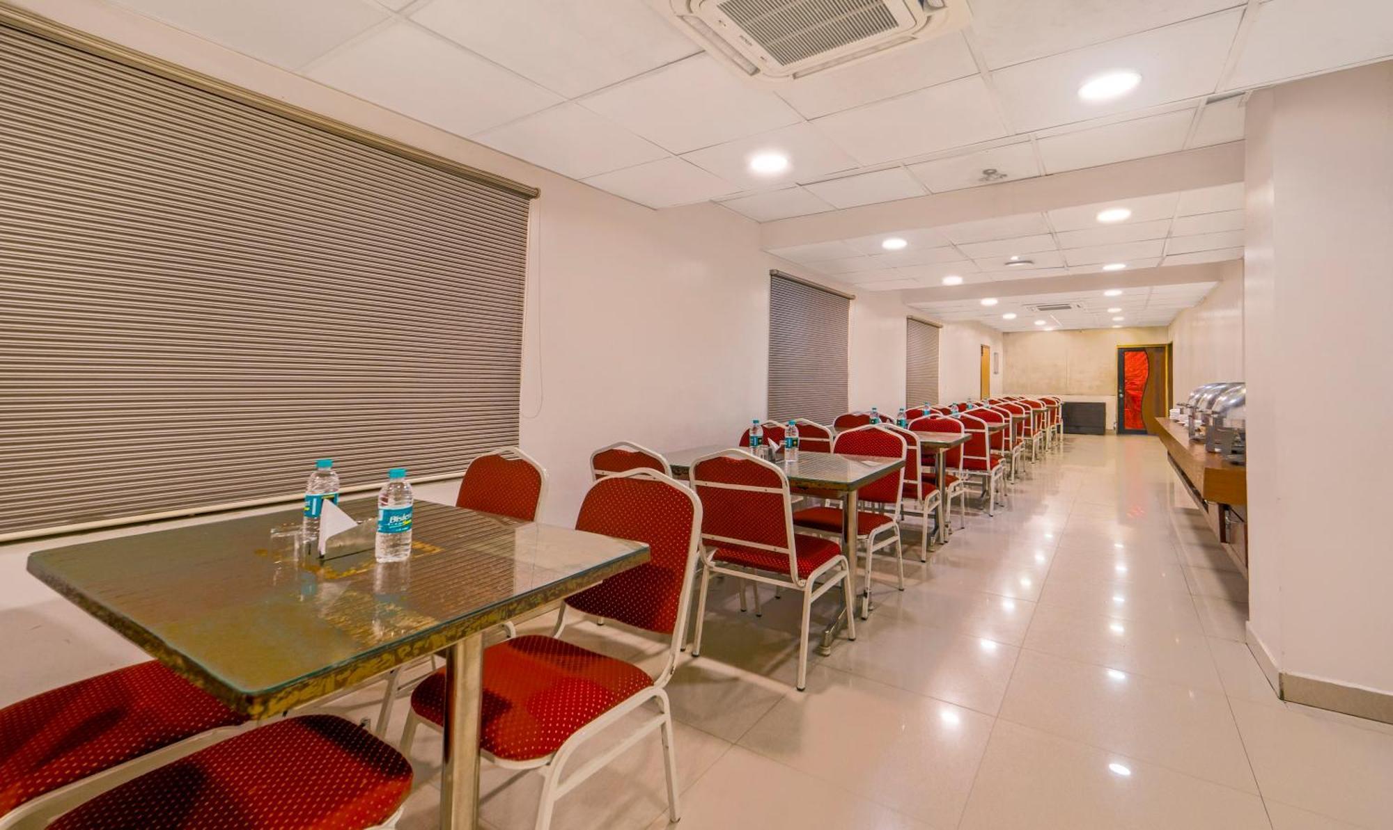 Treebo Golden Swan Pammal Chennai Exterior foto